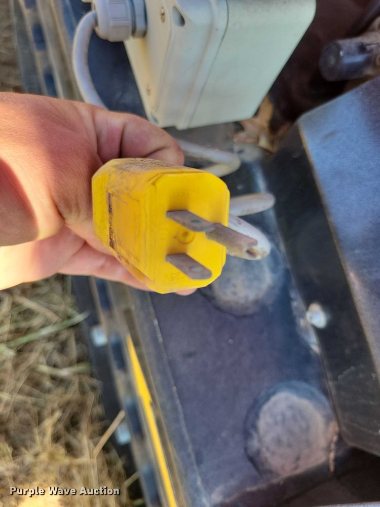 image for item EA2636 2018 Platform Basket PB 22.10 tracked boom lift