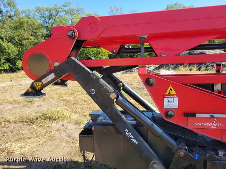 image for item EA2636 2018 Platform Basket PB 22.10 tracked boom lift