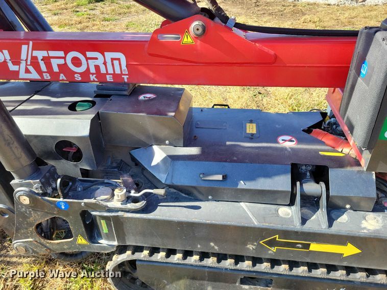 image for item EA2636 2018 Platform Basket PB 22.10 tracked boom lift