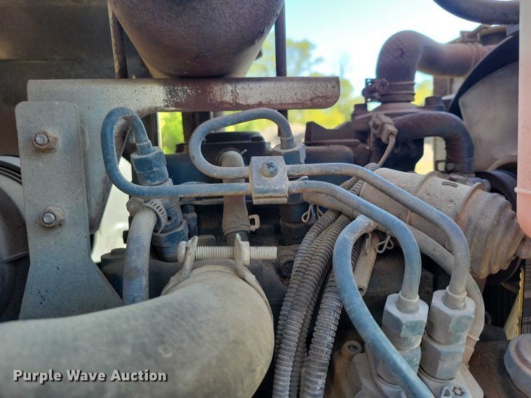 image for item EA2636 2018 Platform Basket PB 22.10 tracked boom lift