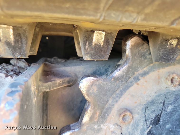 image for item EA2636 2018 Platform Basket PB 22.10 tracked boom lift