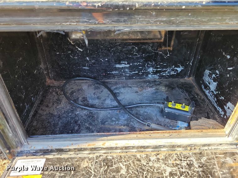 image for item EA2639 2016 RAM 5500 chipper truck