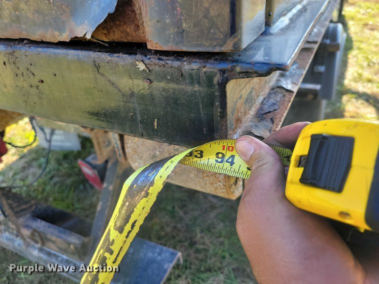 image for item EA2639 2016 RAM 5500 chipper truck