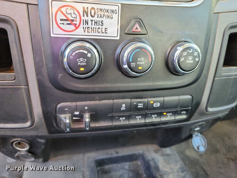 image for item EA2639 2016 RAM 5500 chipper truck