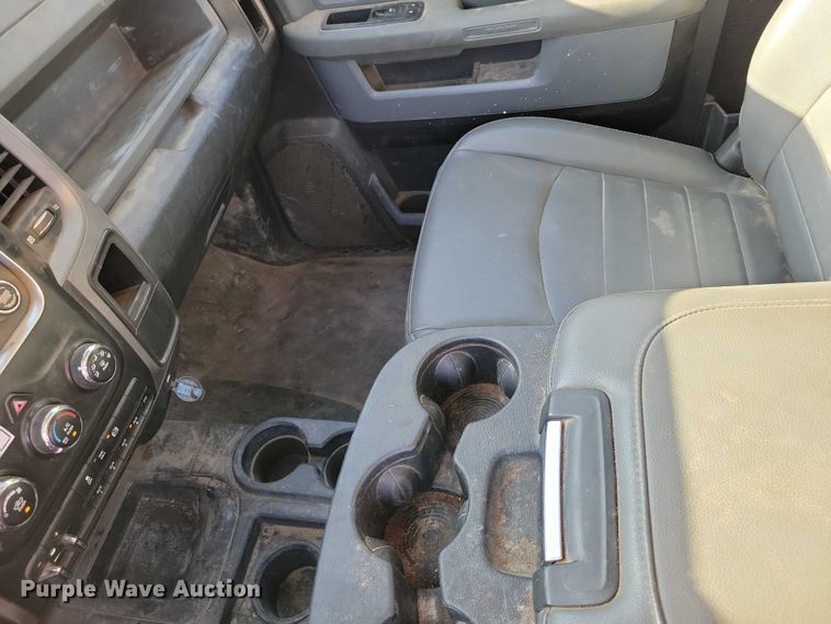 image for item EA2639 2016 RAM 5500 chipper truck