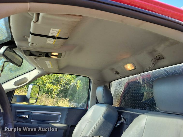 image for item EA2639 2016 RAM 5500 chipper truck