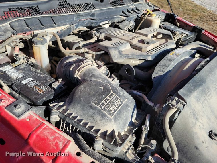 image for item EA2639 2016 RAM 5500 chipper truck