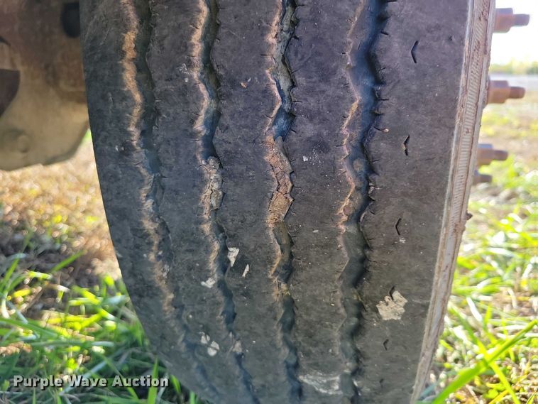 image for item EA2639 2016 RAM 5500 chipper truck