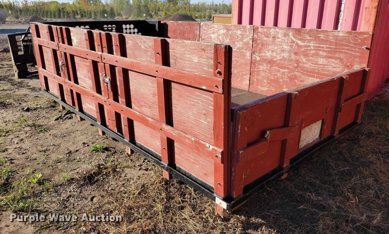 image for item EA2639 2016 RAM 5500 chipper truck