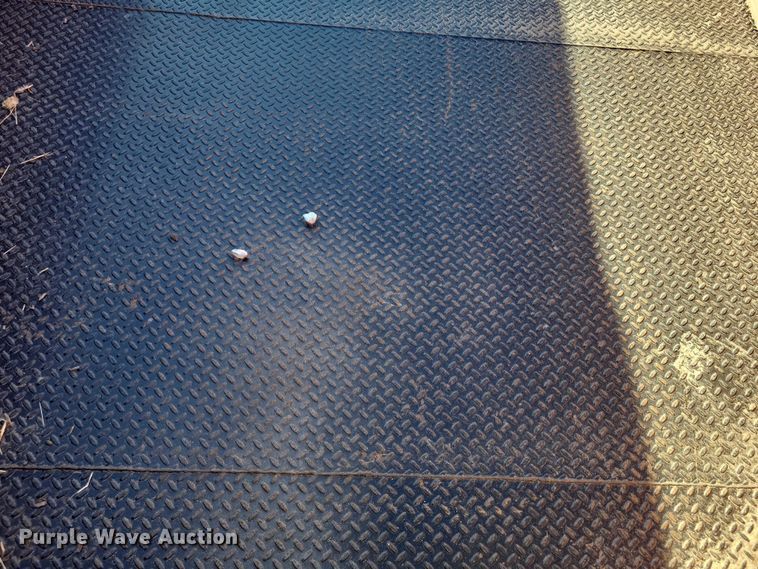 image for item EA2639 2016 RAM 5500 chipper truck