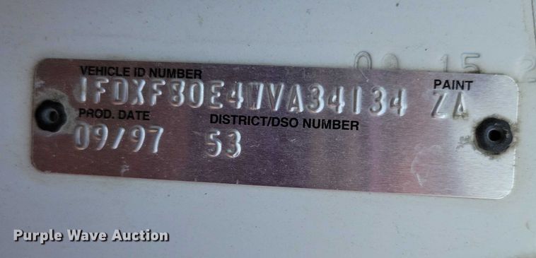 image for item EA2640 1998 Ford F800 hook lift truck