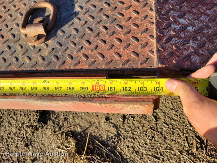 image for item EA2640 1998 Ford F800 hook lift truck