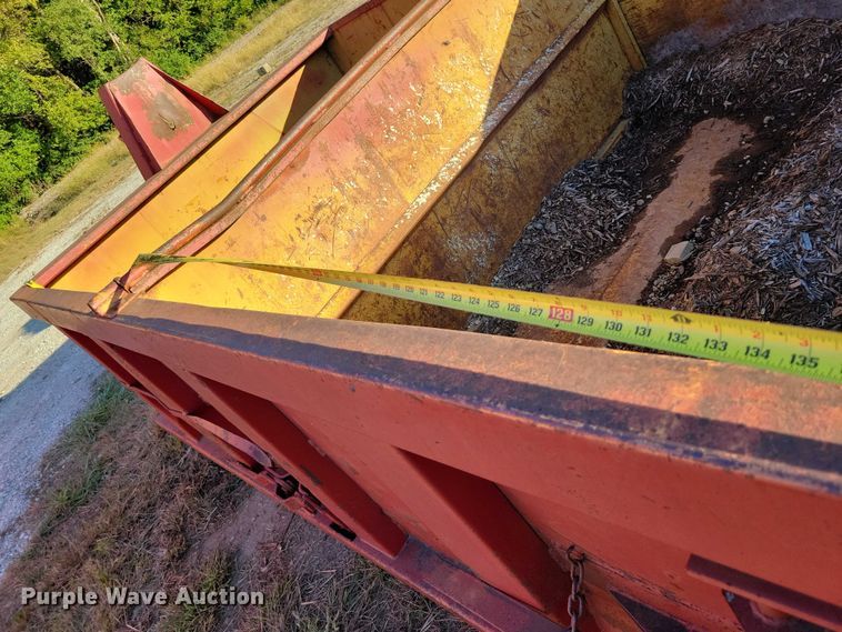 image for item EA2640 1998 Ford F800 hook lift truck