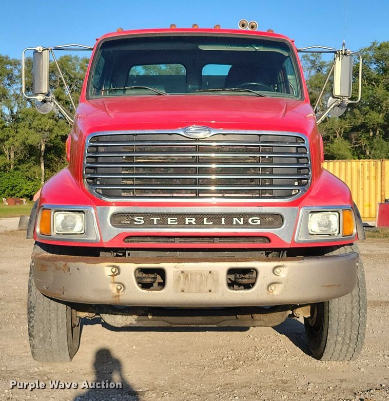 image for item EA2641 2007 Sterling LT8500 dump flatbed truck