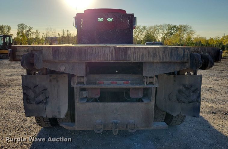 image for item EA2641 2007 Sterling LT8500 dump flatbed truck