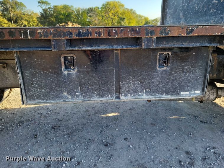 image for item EA2641 2007 Sterling LT8500 dump flatbed truck