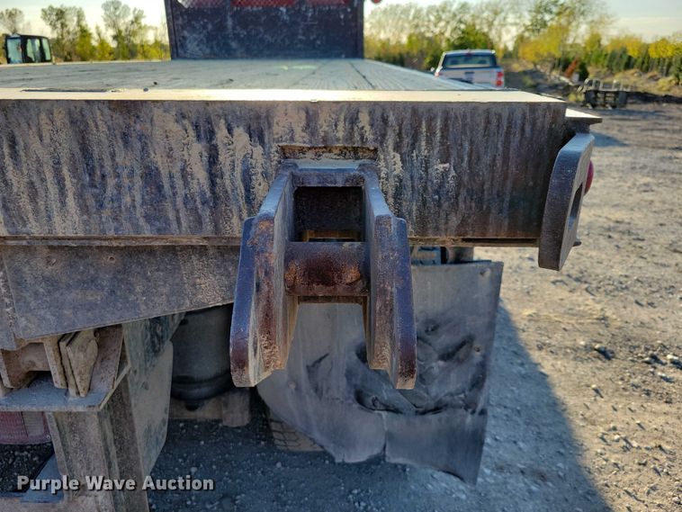 image for item EA2641 2007 Sterling LT8500 dump flatbed truck