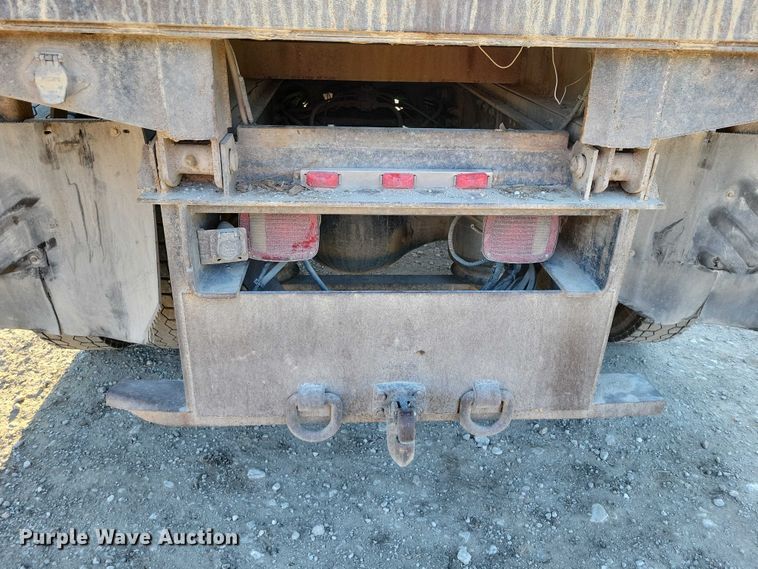 image for item EA2641 2007 Sterling LT8500 dump flatbed truck