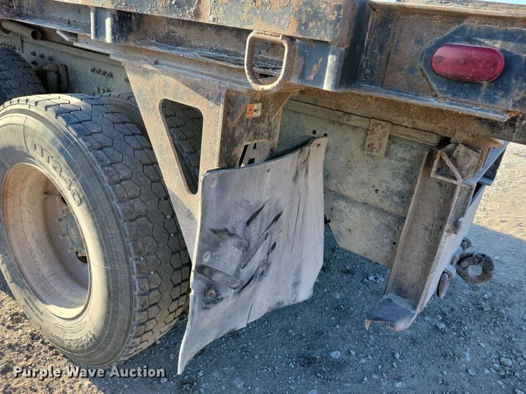 image for item EA2641 2007 Sterling LT8500 dump flatbed truck