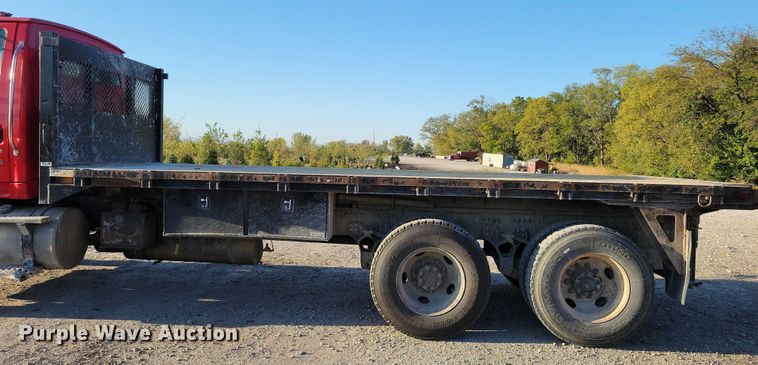 image for item EA2641 2007 Sterling LT8500 dump flatbed truck
