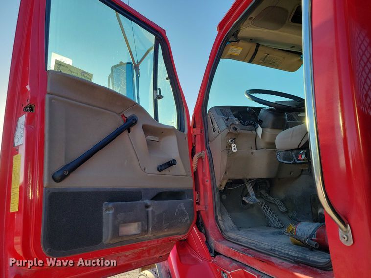 image for item EA2641 2007 Sterling LT8500 dump flatbed truck