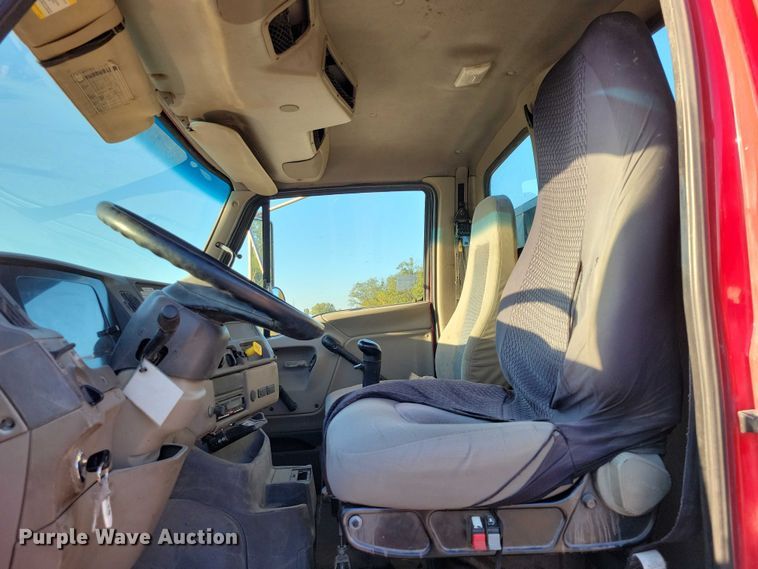 image for item EA2641 2007 Sterling LT8500 dump flatbed truck