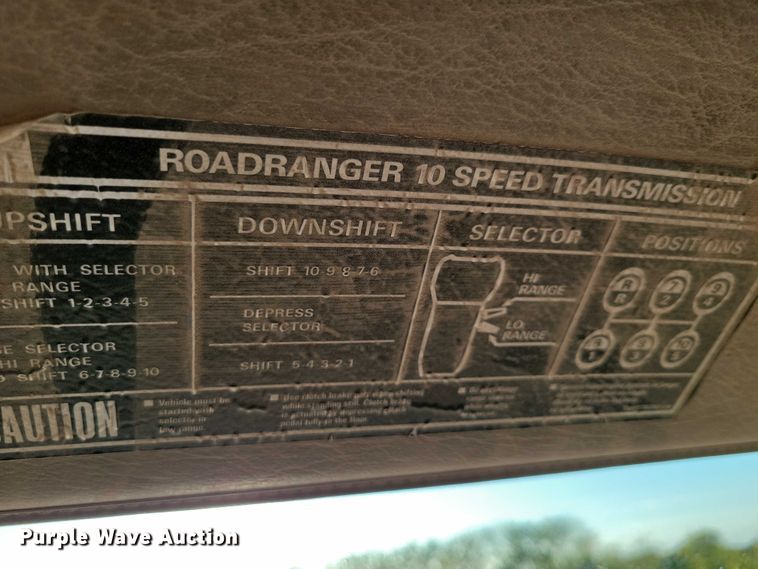 image for item EA2641 2007 Sterling LT8500 dump flatbed truck