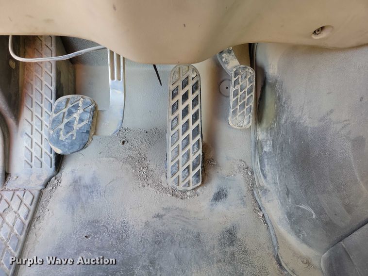 image for item EA2641 2007 Sterling LT8500 dump flatbed truck