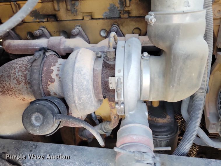 image for item EA2641 2007 Sterling LT8500 dump flatbed truck