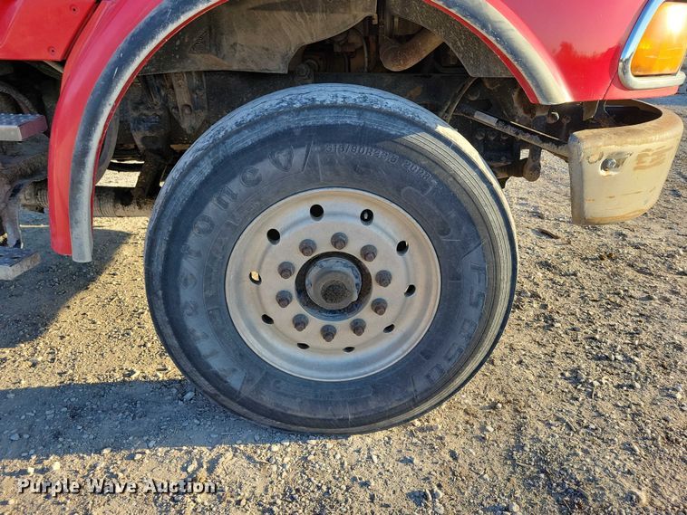 image for item EA2641 2007 Sterling LT8500 dump flatbed truck