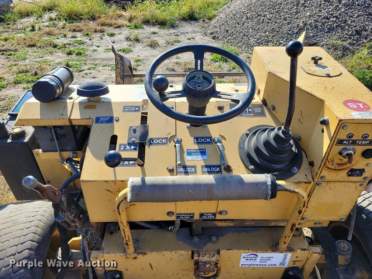 image for item EA2642 Magnum M4826D sod installer