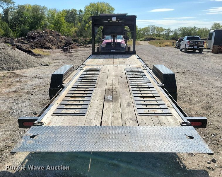 image for item EA2644 2019 Midsota tilt deck equipment trailer