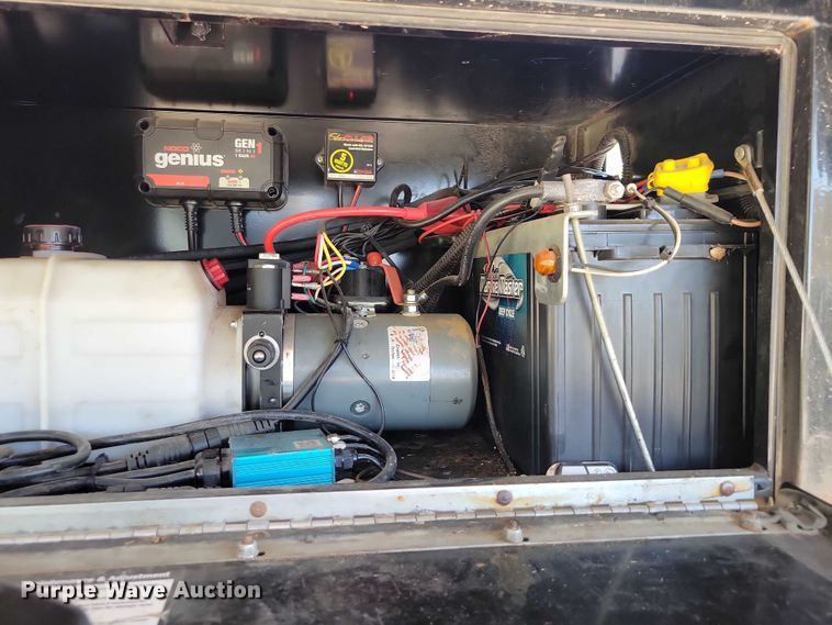 image for item EA2644 2019 Midsota tilt deck equipment trailer