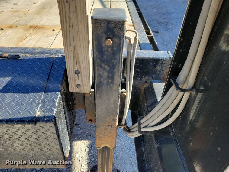 image for item EA2644 2019 Midsota tilt deck equipment trailer
