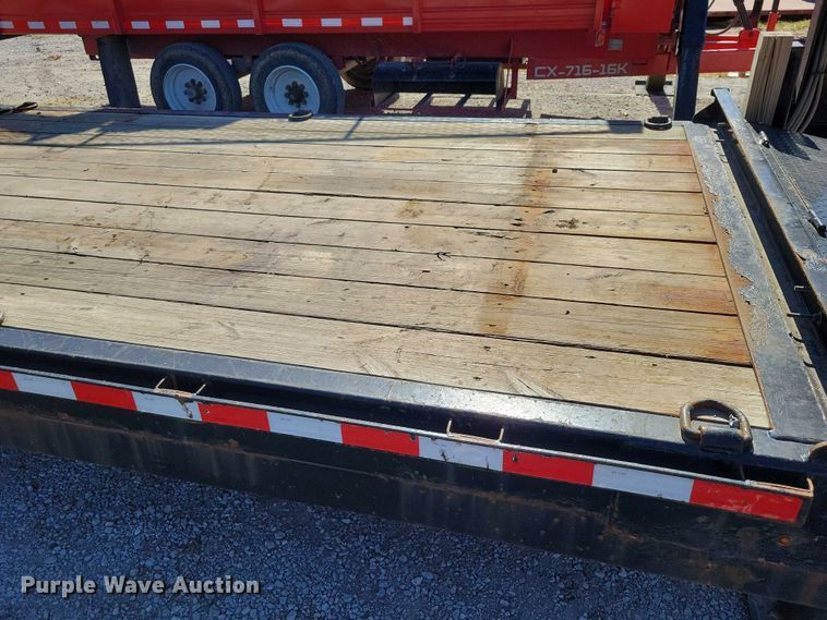 image for item EA2644 2019 Midsota tilt deck equipment trailer