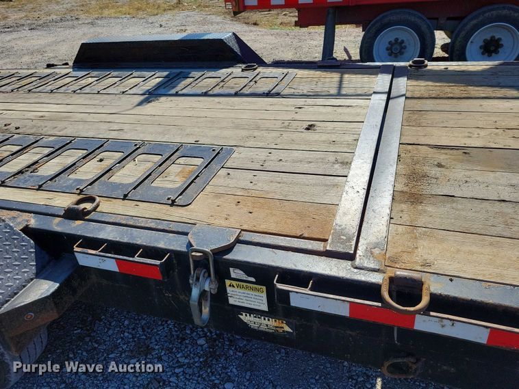 image for item EA2644 2019 Midsota tilt deck equipment trailer
