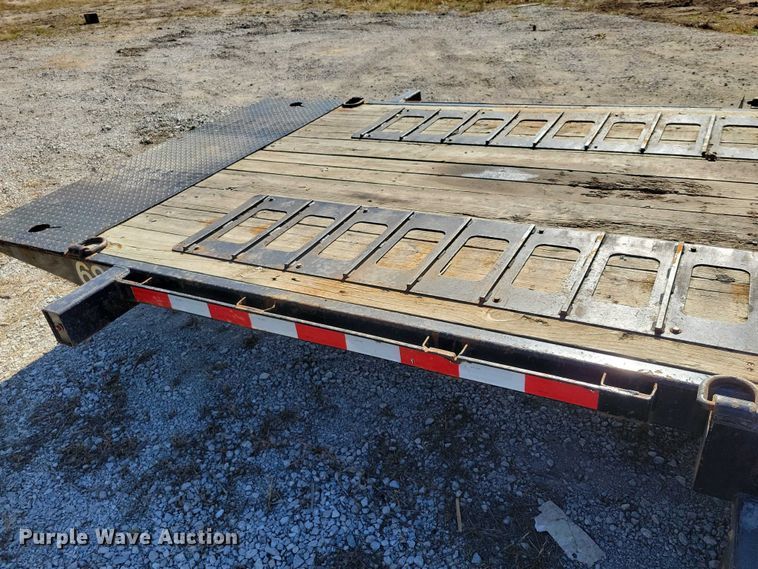 image for item EA2644 2019 Midsota tilt deck equipment trailer