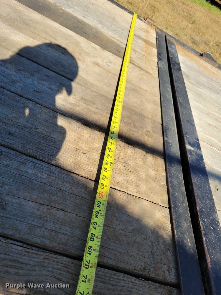 image for item EA2644 2019 Midsota tilt deck equipment trailer