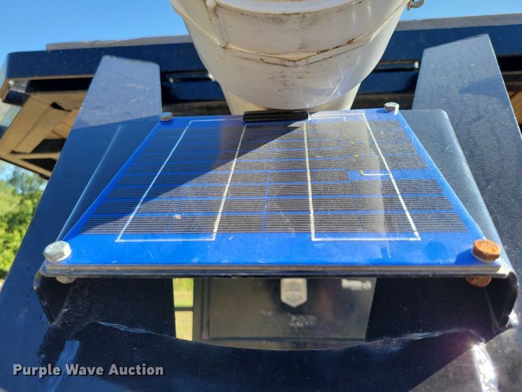 image for item EA2644 2019 Midsota tilt deck equipment trailer