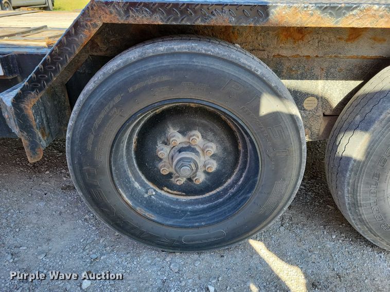 image for item EA2644 2019 Midsota tilt deck equipment trailer