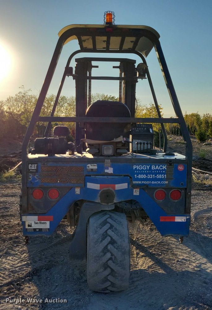 image for item EA2645 2006 Princeton Piggy Back PB50 forklift