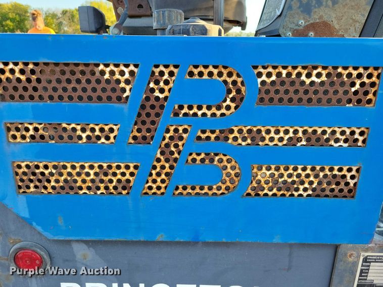 image for item EA2645 2006 Princeton Piggy Back PB50 forklift