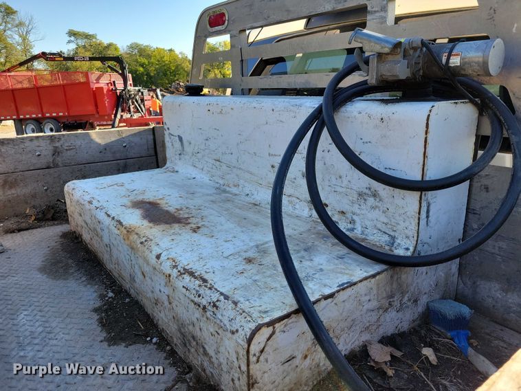 image for item EA2646 2017 RAM 5500 Crew Cab flatbed truck