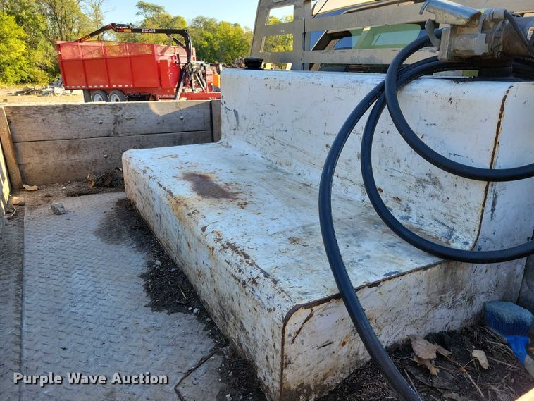 image for item EA2646 2017 RAM 5500 Crew Cab flatbed truck