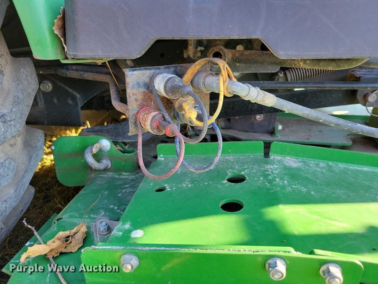 image for item EA2647 2014 John Deere 2025R MFWD tractor