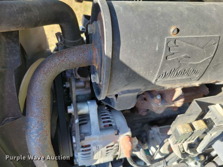 image for item EA2647 2014 John Deere 2025R MFWD tractor