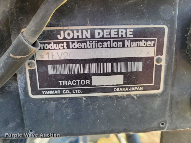 image for item EA2647 2014 John Deere 2025R MFWD tractor