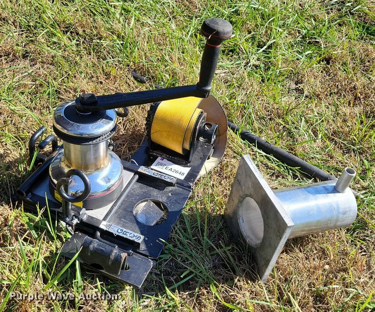 image for item EA2648 Good Rigging Control System arborist rope winch