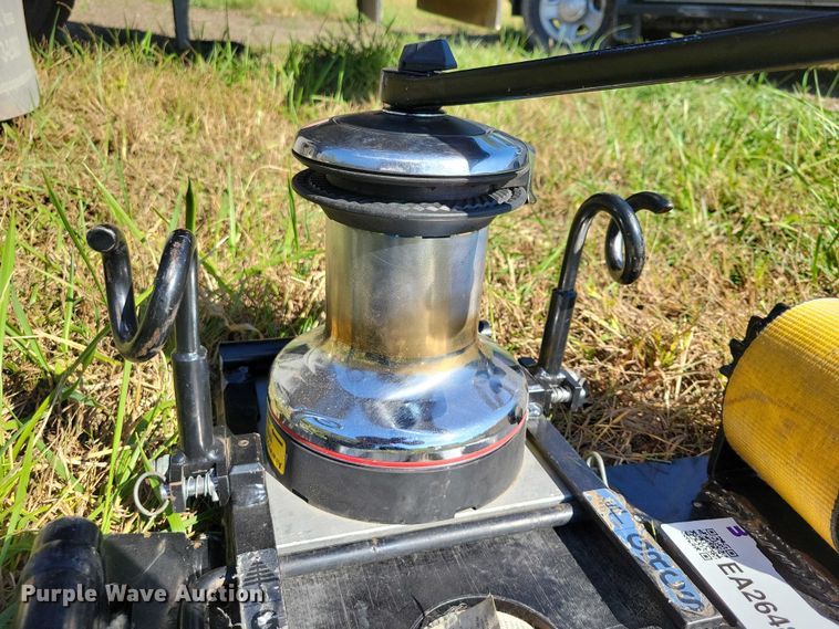 image for item EA2648 Good Rigging Control System arborist rope winch