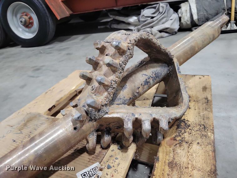 image for item EA2656 14